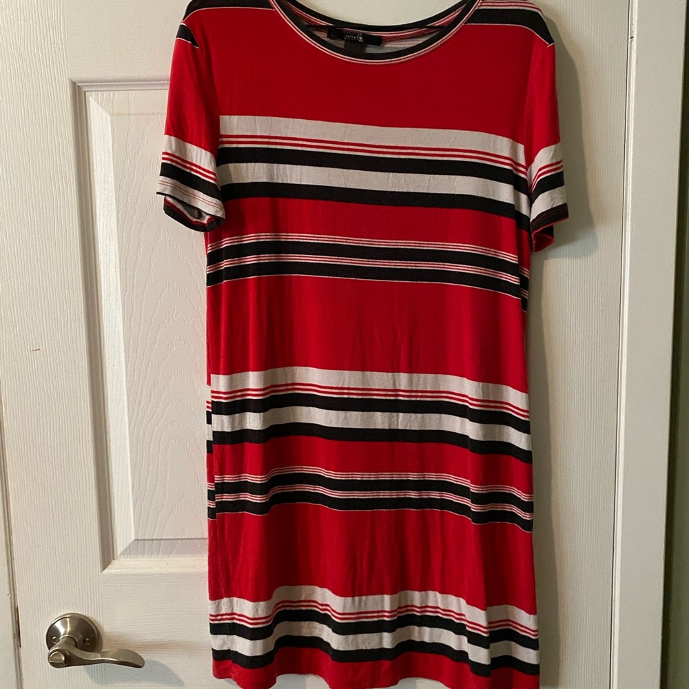 Streetwear Society T-shirt Dress! EUC